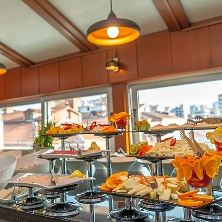 The Bostanci Hotel