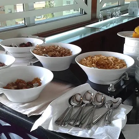 Hotel The Bostanci 4*